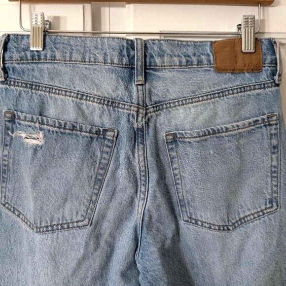 Aeropostale Distressed Mom Jeans Size 4 - Picture 4 of 5